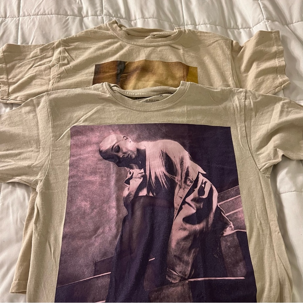 Ariana Grande Graphic Tee Set